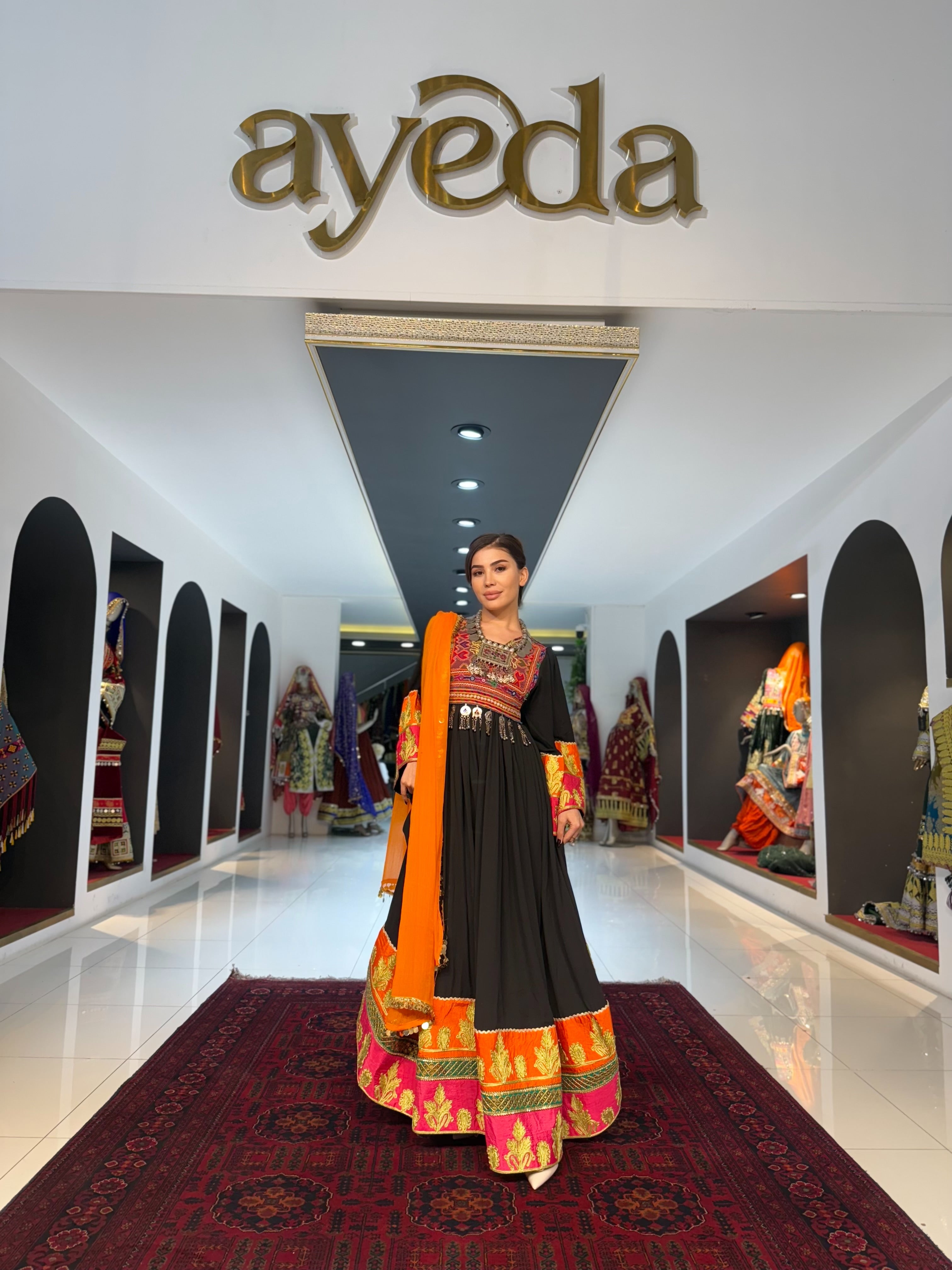 Black & Orange Kuchi Fusion