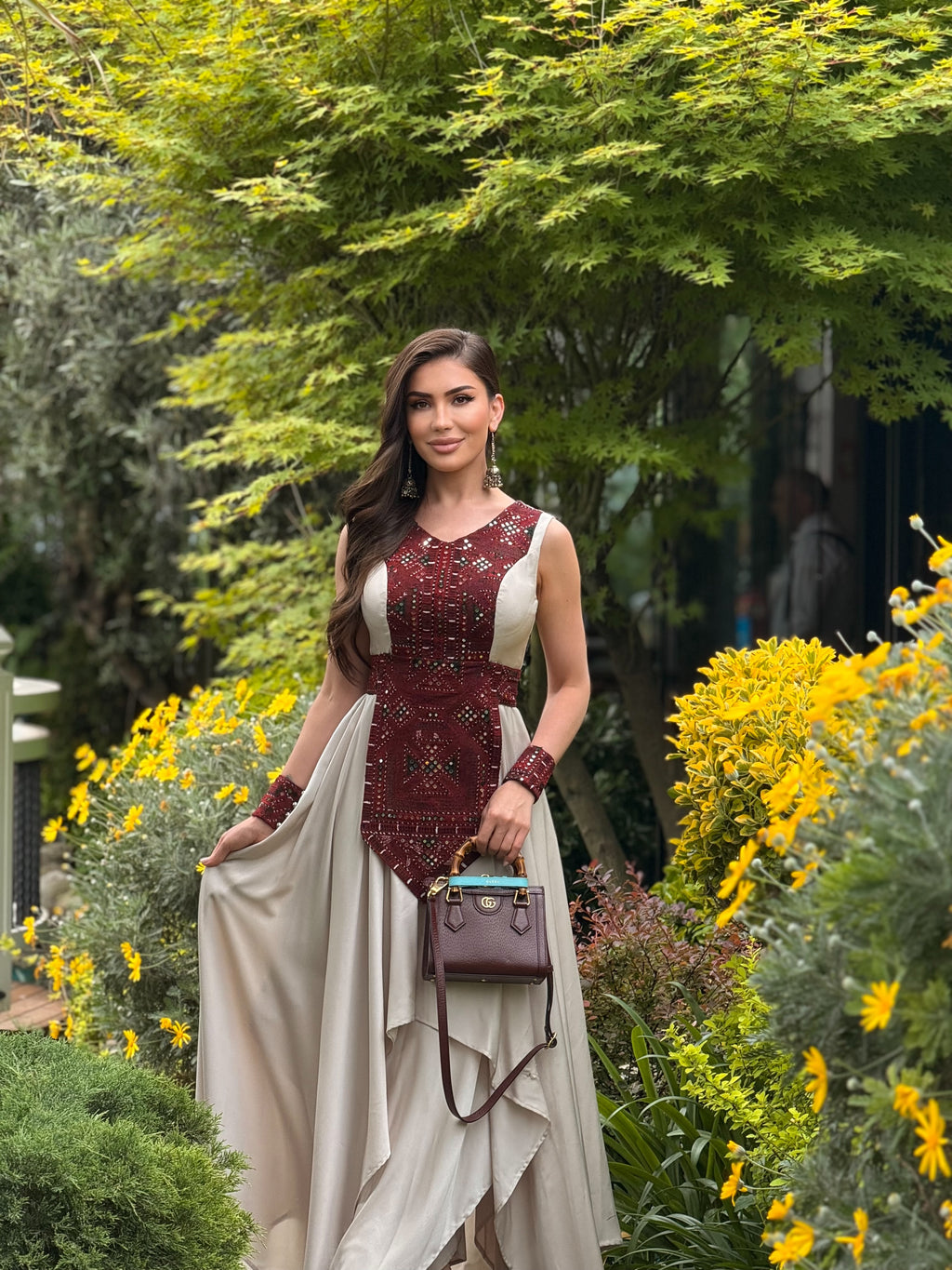 Afghani Modern Style