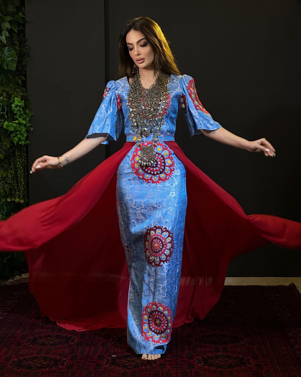 Majesty Gown